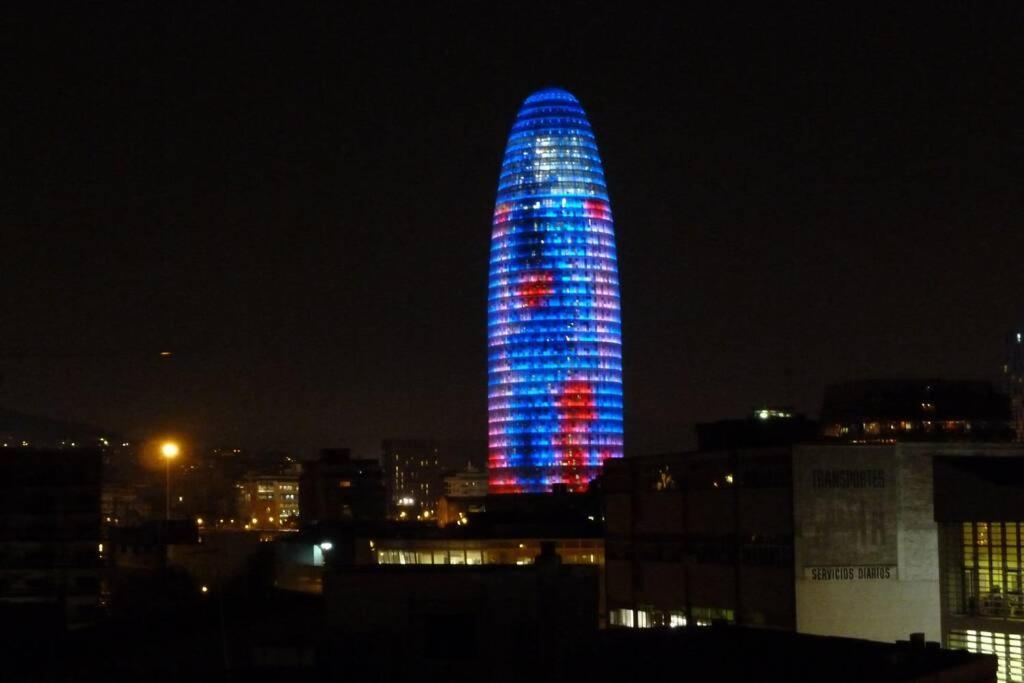 Sunny Apt Barcelona 22 — Fotos 3